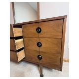 Mid Century Modern 9 Drawer Dresser with Mirror by Stanley Furniture Co. 1960 Mid Century Modern 9 Drawer Dresser with Mirror by Stanley Furniture Co. 1960