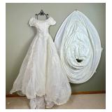 Vintage Wedding Dress with Crinoline from 1962 Vintage Wedding Dress with Crinoline from 1962