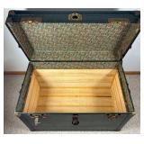 Medium Antique Steamer Trunk with 2 Trays/Inserts plus lock and key Medium Antique Steamer Trunk with 2 Trays/Inserts plus lock and key