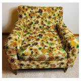 Vintage Floral Hand Upholstered Arm Chair Vintage Floral Hand Upholstered Arm Chair
