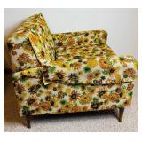Vintage Floral Hand Upholstered Arm Chair Vintage Floral Hand Upholstered Arm Chair
