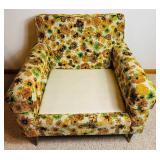 Vintage Floral Hand Upholstered Arm Chair Vintage Floral Hand Upholstered Arm Chair
