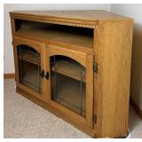 Oak Corner TV/Media Cabinet Oak Corner TV/Media Cabinet