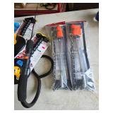 Ice Fishing Accessories (UNUSED) Ice Fishing Accessories (UNUSED)