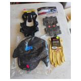 Ice Fishing Equipment (UNUSED) Ice Fishing Equipment (UNUSED)