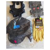 Ice Fishing Equipment (UNUSED) Ice Fishing Equipment (UNUSED)