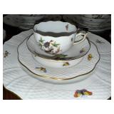 Herend Rothschild Bird China Dinnerware Set with Bird and Butterfly Design - Gold Rimmed Herend Rothschild Bird China Dinnerware Set with Bird and Butterfly Design - Gold Rimmed