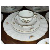 Herend Rothschild Bird China Dinnerware Set with Bird and Butterfly Design - Gold Rimmed Herend Rothschild Bird China Dinnerware Set with Bird and Butterfly Design - Gold Rimmed