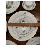 Herend Rothschild Bird China Dinnerware Set with Bird and Butterfly Design - Gold Rimmed Herend Rothschild Bird China Dinnerware Set with Bird and Butterfly Design - Gold Rimmed