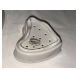 PILLIVUYT France Heart-Shaped White Porcelain Dish Drainers Set PILLIVUYT France Heart-Shaped White Porcelain Dish Drainers Set