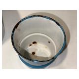 Vintage French Enamelware Set: Lentils Jar, Flour Pot, & Blue Cup Vintage French Enamelware Set: Lentils Jar, Flour Pot, & Blue Cup
