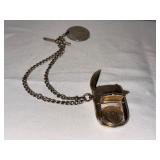 Vintage Silver Plated Combination Vesta and Sovereign Case Vintage Silver Plated Combination Vesta and Sovereign Case