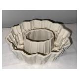 Vintage Shelley England Fluted Mold Ironstone Baking Dish Vintage Shelley England Fluted Mold Ironstone Baking Dish