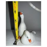 Vintage Rare Herend Porcelain Pair of White Ducks Vintage Rare Herend Porcelain Pair of White Ducks