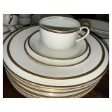 Elegant Fine China Dinnerware Set with Gold Trim - Multi-piece Collection Elegant Fine China Dinnerware Set with Gold Trim - Multi-piece Collection