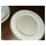 Elegant Fine China Dinnerware Set with Gold Trim - Multi-piece Collection Elegant Fine China Dinnerware Set with Gold Trim - Multi-piece Collection
