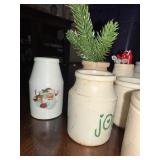 Vintage Holiday-Themed Pottery Collection with Festive Designs Vintage Holiday-Themed Pottery Collection with Festive Designs