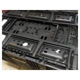 2 Collapsible Trays 23 x 15 x 6"... 2 Collapsible Trays 23 x 15 x 6"...
