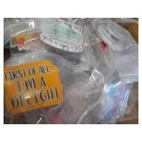 24 pcs Funny Badges... 24 pcs Funny Badges...