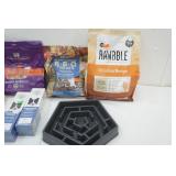 Pet Supplies Lot