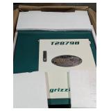 Grizzly Industrial 1-1/2 HP Metal Dust Collector - Heavy Duty Grizzly Industrial 1-1/2 HP Metal Dust Collector - Heavy Duty