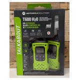 Motorola Solutions Two Way Radios Waterproof Walkie Talkie Emergency Preparedness, Rechargeable,35 Mile, Green, 2 Pack Motorola Solutions Two Way Radios Waterproof Walkie Talkie Emergency Preparedness, Rechargeable,35 Mile, Green, 2 Pack