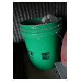 5-Gallon Bucket with Assorted Hangers 5-Gallon Bucket with Assorted Hangers