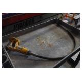 DeWalt Cordless Concrete Vibrator DeWalt Cordless Concrete Vibrator