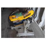 DeWalt DW716 12" Dual Bevel Compound Miter Saw DeWalt DW716 12" Dual Bevel Compound Miter Saw