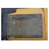 DeWalt DW716 12" Dual Bevel Compound Miter Saw DeWalt DW716 12" Dual Bevel Compound Miter Saw
