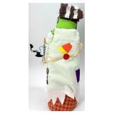 Trick or Treat with Mummy and Bear Figures