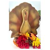 Thanksgiving Decor Collection with Wooden Turkeys and Pilgrims