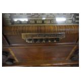 Philco Model 41-608 Vintage Record Player With Radio