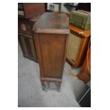 Coronado Vintage Wood Console Radio Cabinet  Missing Dials