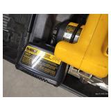 DeWalt 12V Tool Kit - Drill & Saw DeWalt 12V Tool Kit - Drill & Saw
