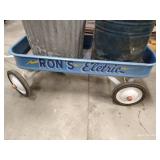 Vintage Wagon & Buckets/Cans Vintage Wagon & Buckets/Cans