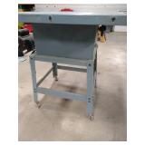 Delta 1-1/2 HP Table Saw Delta 1-1/2 HP Table Saw