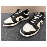 Nike Dunk Lows - Mens 7 Womens 8.5 Nike Dunk Lows - Mens 7 Womens 8.5