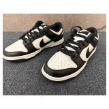 Nike Dunk Lows - Mens 7 Womens 8.5 Nike Dunk Lows - Mens 7 Womens 8.5