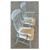 2 Unfinished wooden Chairs 2 Unfinished wooden Chairs