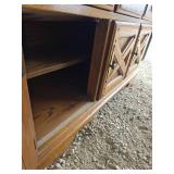 Solid Wood single-piece Buffet Solid Wood single-piece Buffet