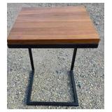 Square "C" Side Table Square "C" Side Table