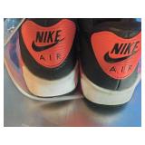 Nike Air Size 7.5 Nike Air Size 7.5