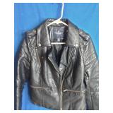 American Eagle Outfitters Size Medium American Eagle Outfitters Size Medium