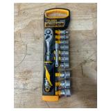 TOLSEN 12PCS 3/8  Ratchet Handle With Socket Set 09172514.5 TOLSEN 12PCS 3/8  Ratchet Handle With Socket Set 09172514.5