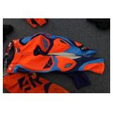 *2* Pairs of BMX Racing Pants - Size 30 *2* Pairs of BMX Racing Pants - Size 30