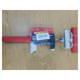 ROBERTS 7.5 in. W x 1.5 in. D Power-Lok Extendible Sheet Vinyl VCT and Linoleum Flooring Roller with Adjustable Handle ROBERTS 7.5 in. W x 1.5 in. D Power-Lok Extendible Sheet Vinyl VCT and Linoleum Flooring Roller with Adjustable Handle