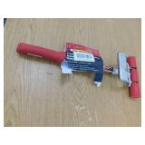 ROBERTS 7.5 in. W x 1.5 in. D Power-Lok Extendible Sheet Vinyl VCT and Linoleum Flooring Roller with Adjustable Handle ROBERTS 7.5 in. W x 1.5 in. D Power-Lok Extendible Sheet Vinyl VCT and Linoleum Flooring Roller with Adjustable Handle