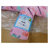 Pillow and Blanket Set Pillow and Blanket Set