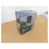 Hampton Bay Low-Voltage 60-Watt Landscape Lighting Transformer with Dusk to Dawn Sensor Hampton Bay Low-Voltage 60-Watt Landscape Lighting Transformer with Dusk to Dawn Sensor